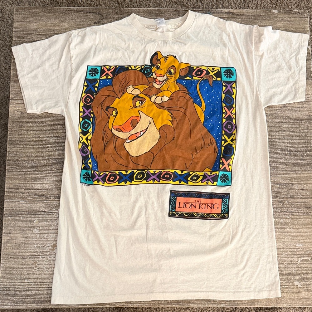 Disney vintage Lion king Simba and Mufasa sleep tee